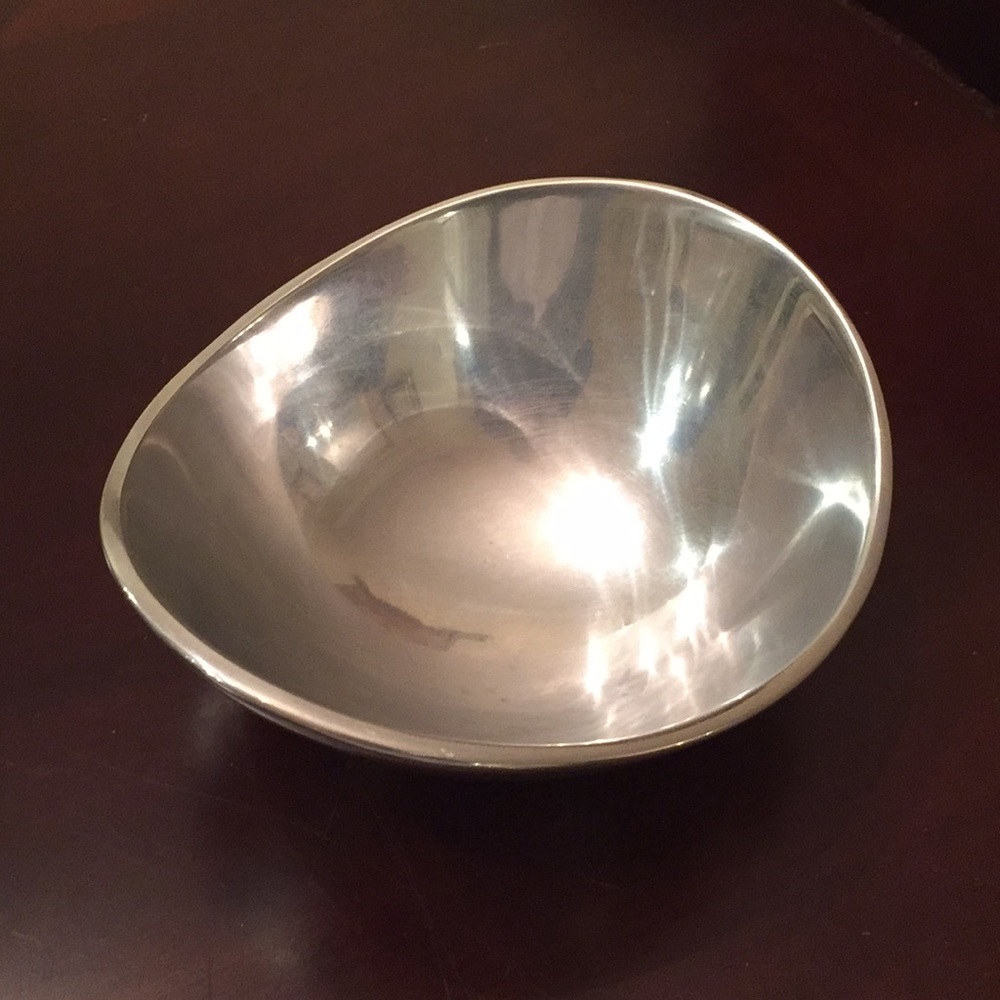 569 Silver Bowl